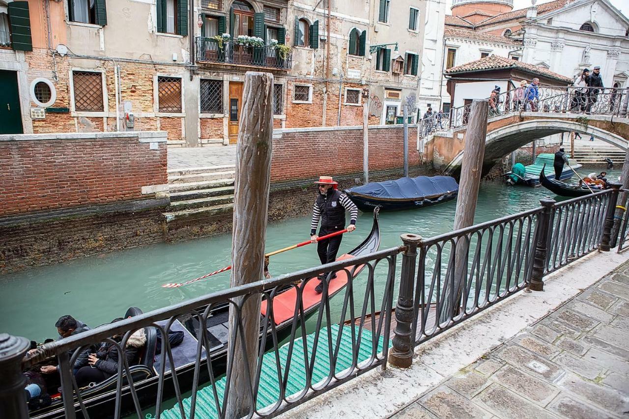 Appartamento Pink House In Venice City Center Esterno foto