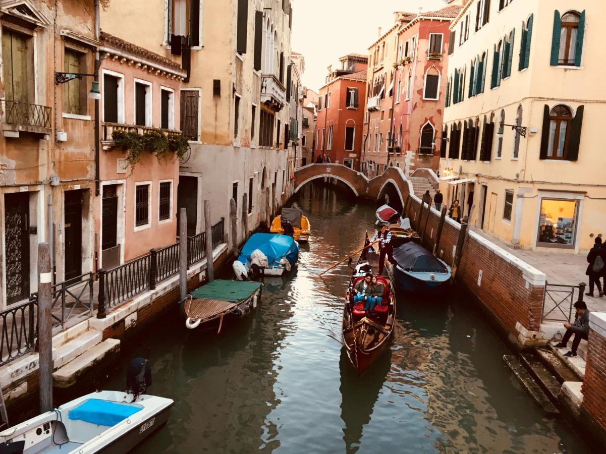 Appartamento Pink House In Venice City Center Esterno foto